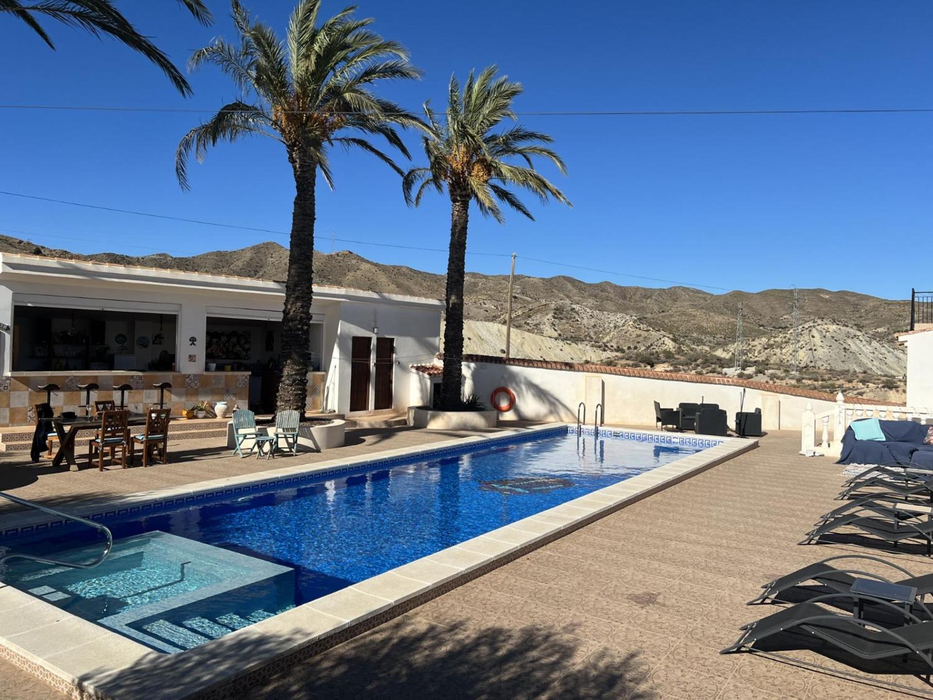 Cortijo La Cueva Bed & Breakfast Arboleas Ngoại thất bức ảnh